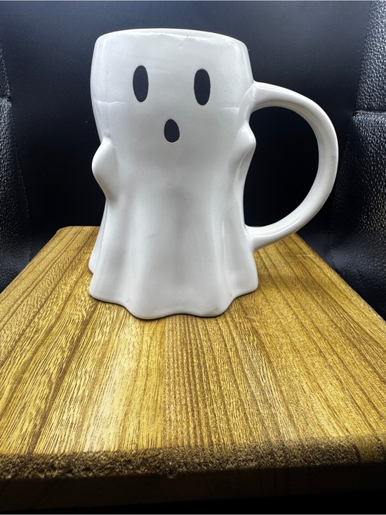 Hyde & EEK! Other - White Ghost Ceramic Mug with Black Face - Festive Drinkware